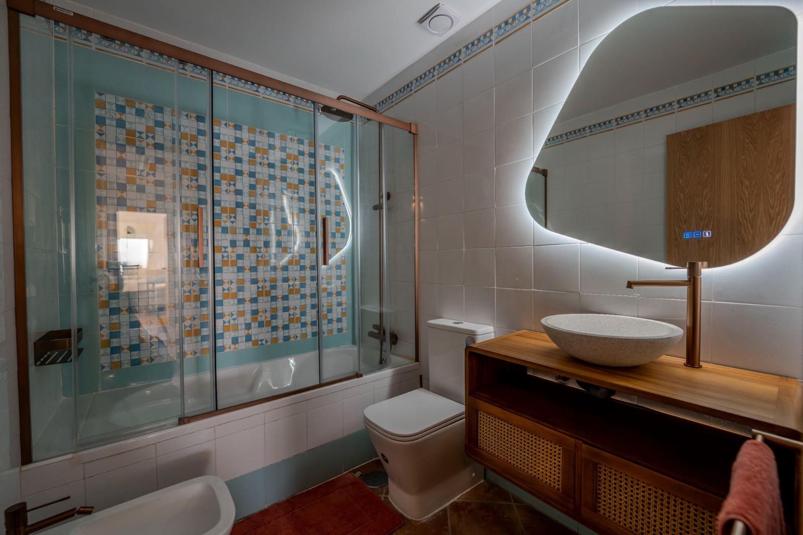 Adosado de 2 habitaciones en Ayamonte en venta con piscina garaje - 299.900 € (Ref: 9541613)