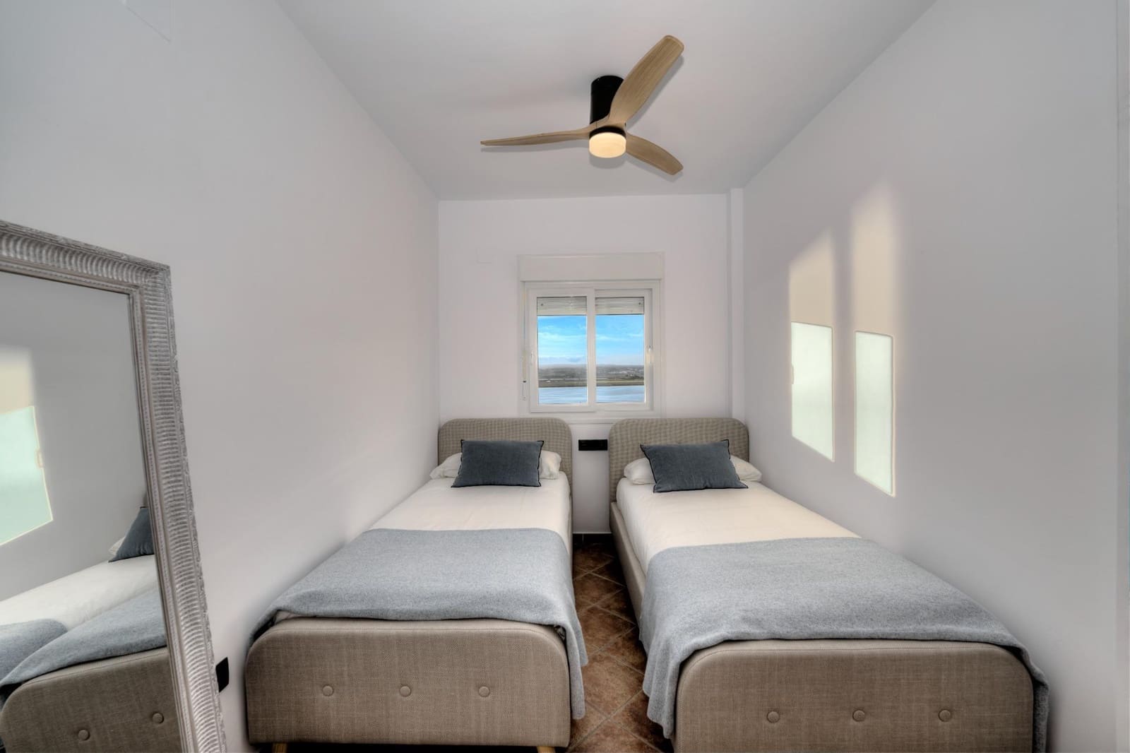 2 bedroom Terraced Villa for sale in Ayamonte with pool garage - € 299,900 (Ref: 9541613)