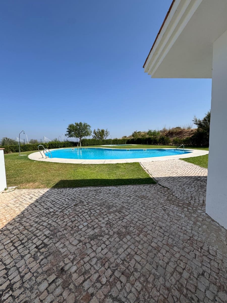 2 bedroom Terraced Villa for sale in Ayamonte with pool garage - € 299,900 (Ref: 9541613)