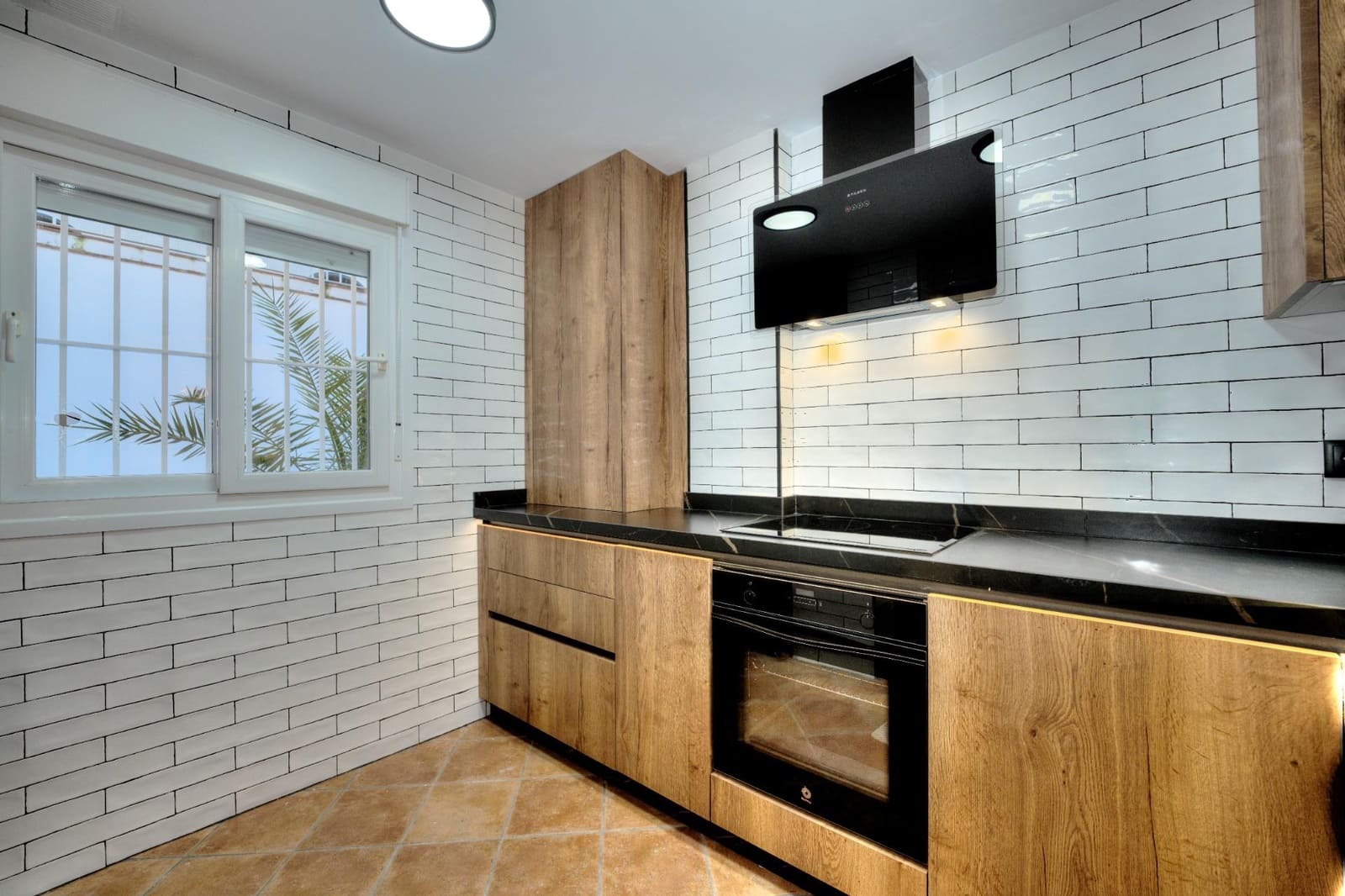 2 bedroom Terraced Villa for sale in Ayamonte with pool garage - € 299,900 (Ref: 9541613)