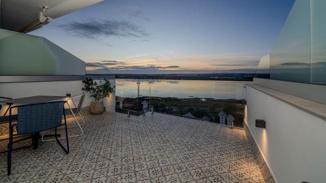 2 sovrum Radhus till salu i Ayamonte med pool garage - 299 900 € (Ref: 9541613)