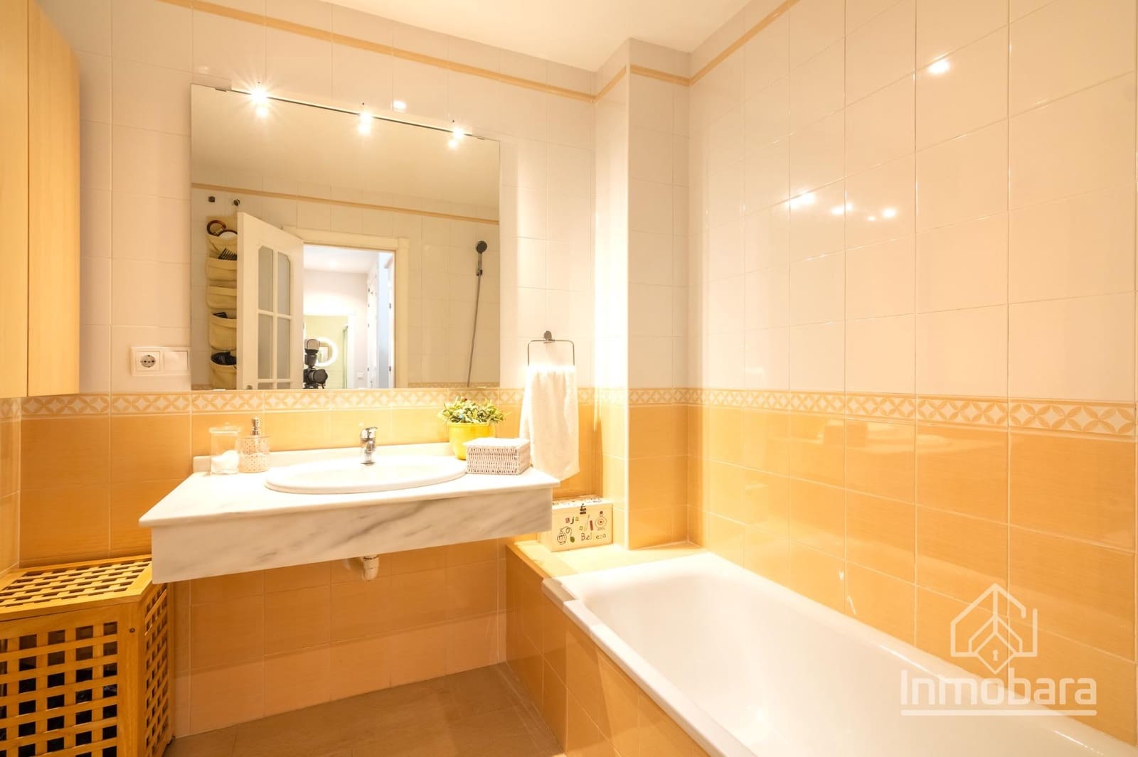 Piso de 3 habitaciones en Ayamonte en venta - 179.000 € (Ref: 9541614)