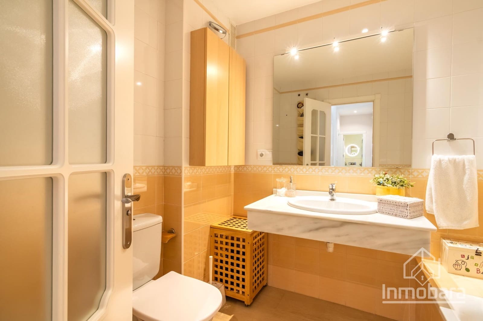 Piso de 3 habitaciones en Ayamonte en venta - 179.000 € (Ref: 9541614)