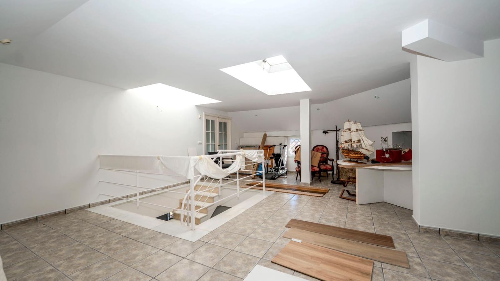 4 quarto Moradia para venda em Isla Canela com piscina - 595 000 € (Ref: 9548415)