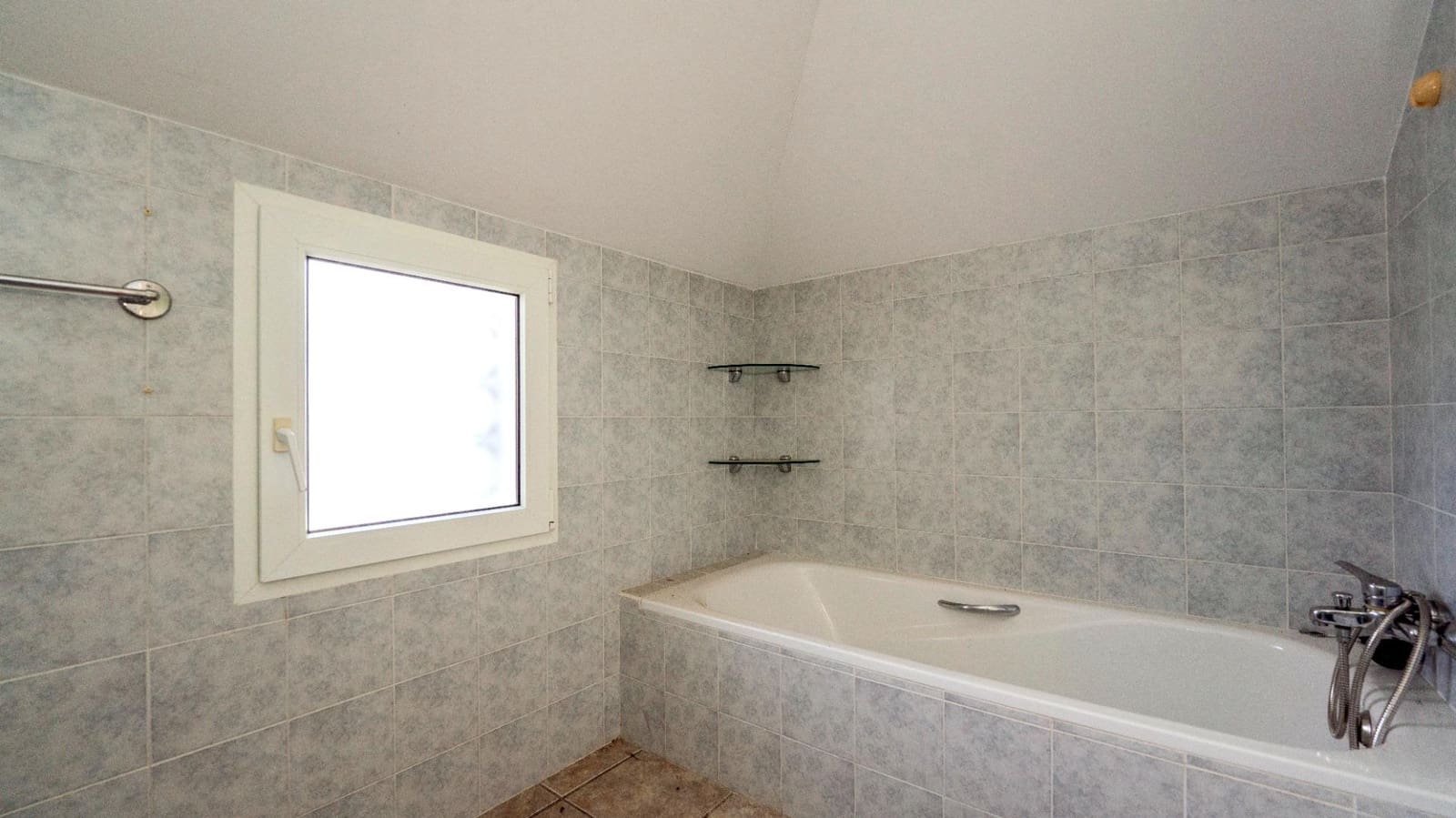 4 quarto Moradia para venda em Isla Canela com piscina - 595 000 € (Ref: 9548415)