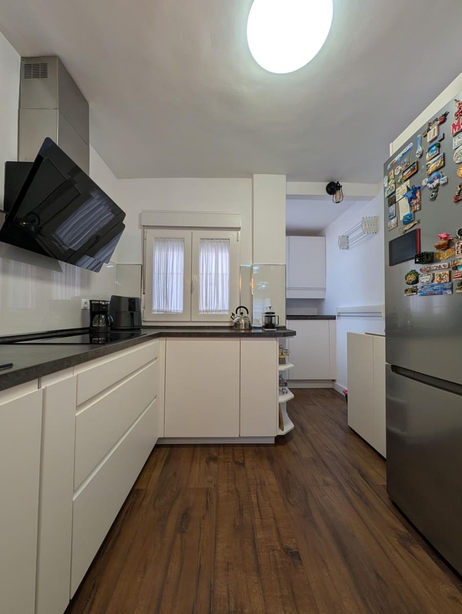 Piso de 3 habitaciones en Ayamonte en venta - 139.900 € (Ref: 9611409)