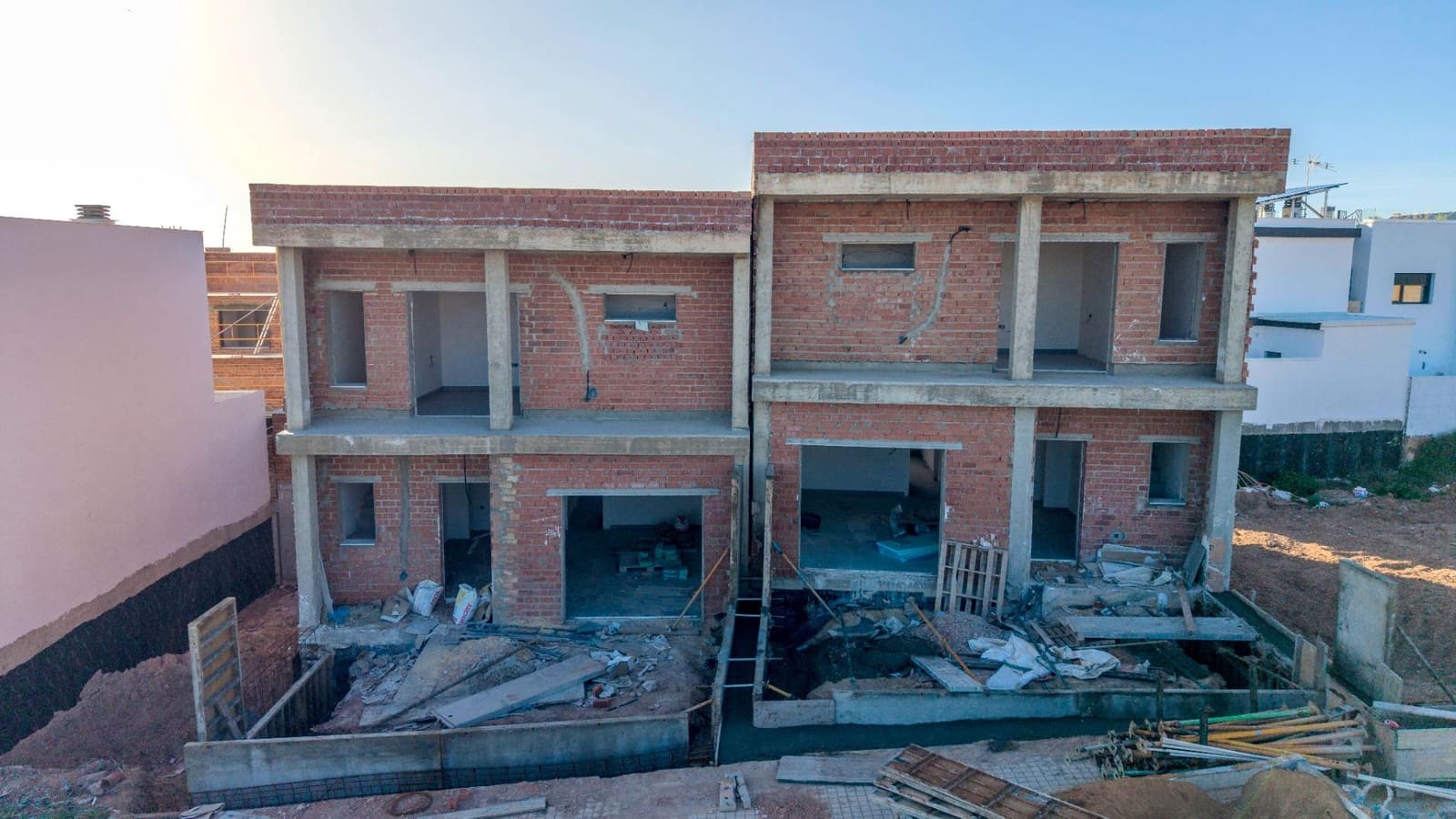 4 bedroom Semi-detached Villa for sale in Ayamonte - € 289,000 (Ref: 9625895)