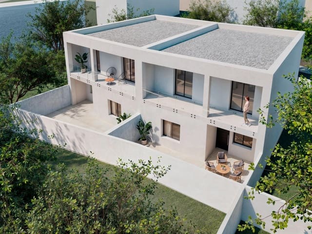 4 bedroom Semi-detached Villa for sale in Ayamonte - € 289,000 (Ref: 9625895)