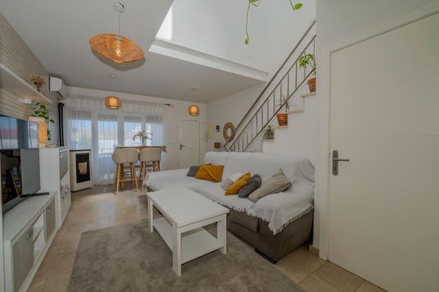 2 makuuhuone Rivitalo myytävänä paikassa Ayamonte mukana 
autotalli - 209 500 € (Ref: 9726824)