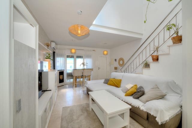 2 makuuhuone Rivitalo myytävänä paikassa Ayamonte mukana 
autotalli - 209 500 € (Ref: 9726824)