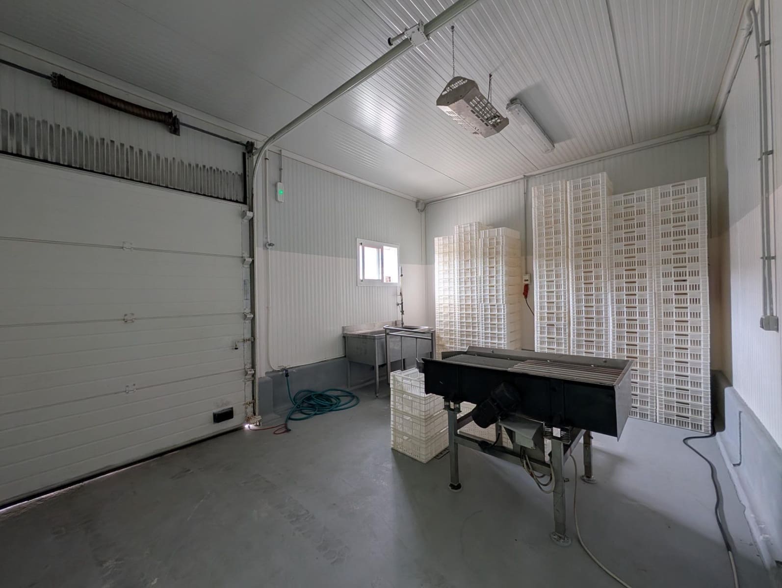 Business for sale in Ayamonte - € 419,000 (Ref: 9799449)