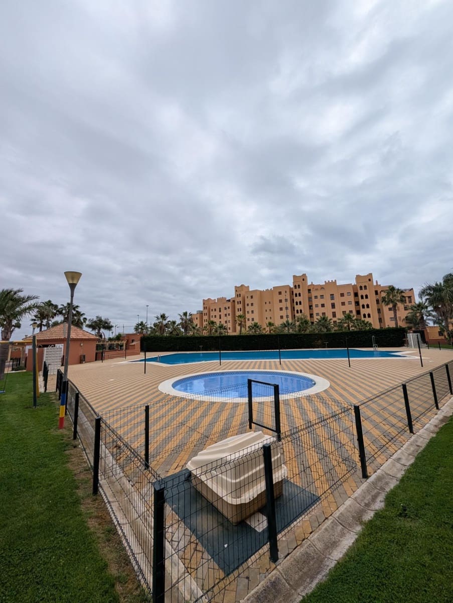2 chambre Appartement à vendre à Isla Canela - 237 500 € (Ref: 9818038)