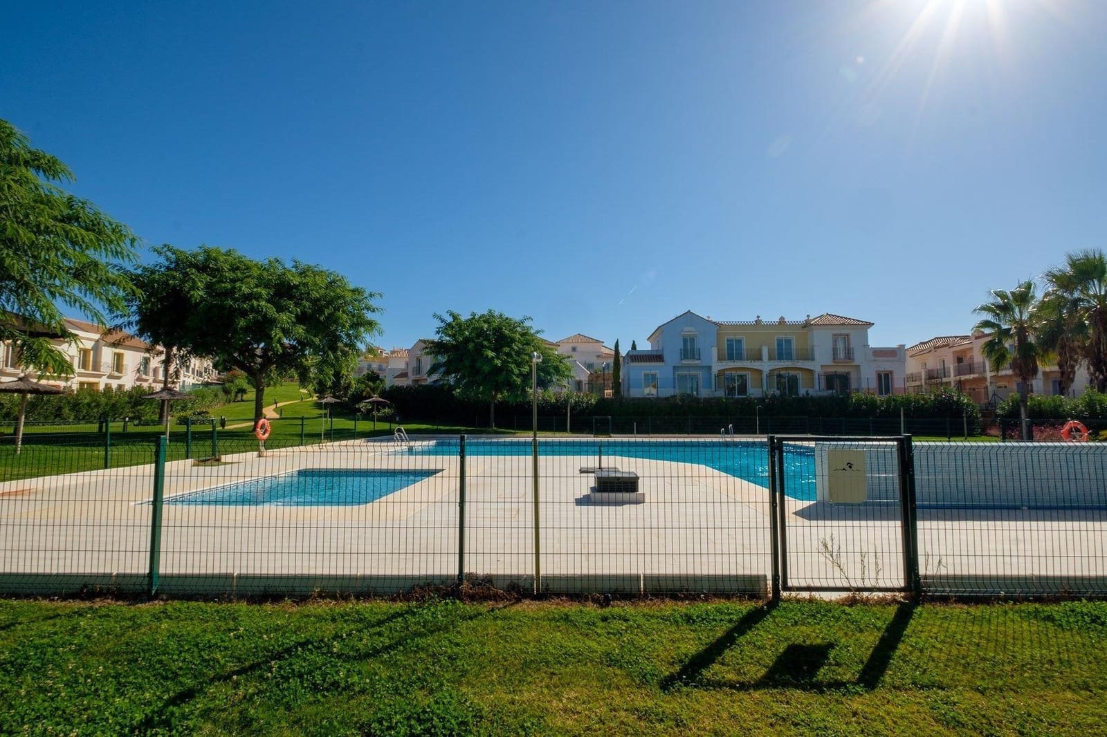 4 bedroom Villa for sale in Ayamonte with pool - € 325,000 (Ref: 9825013)