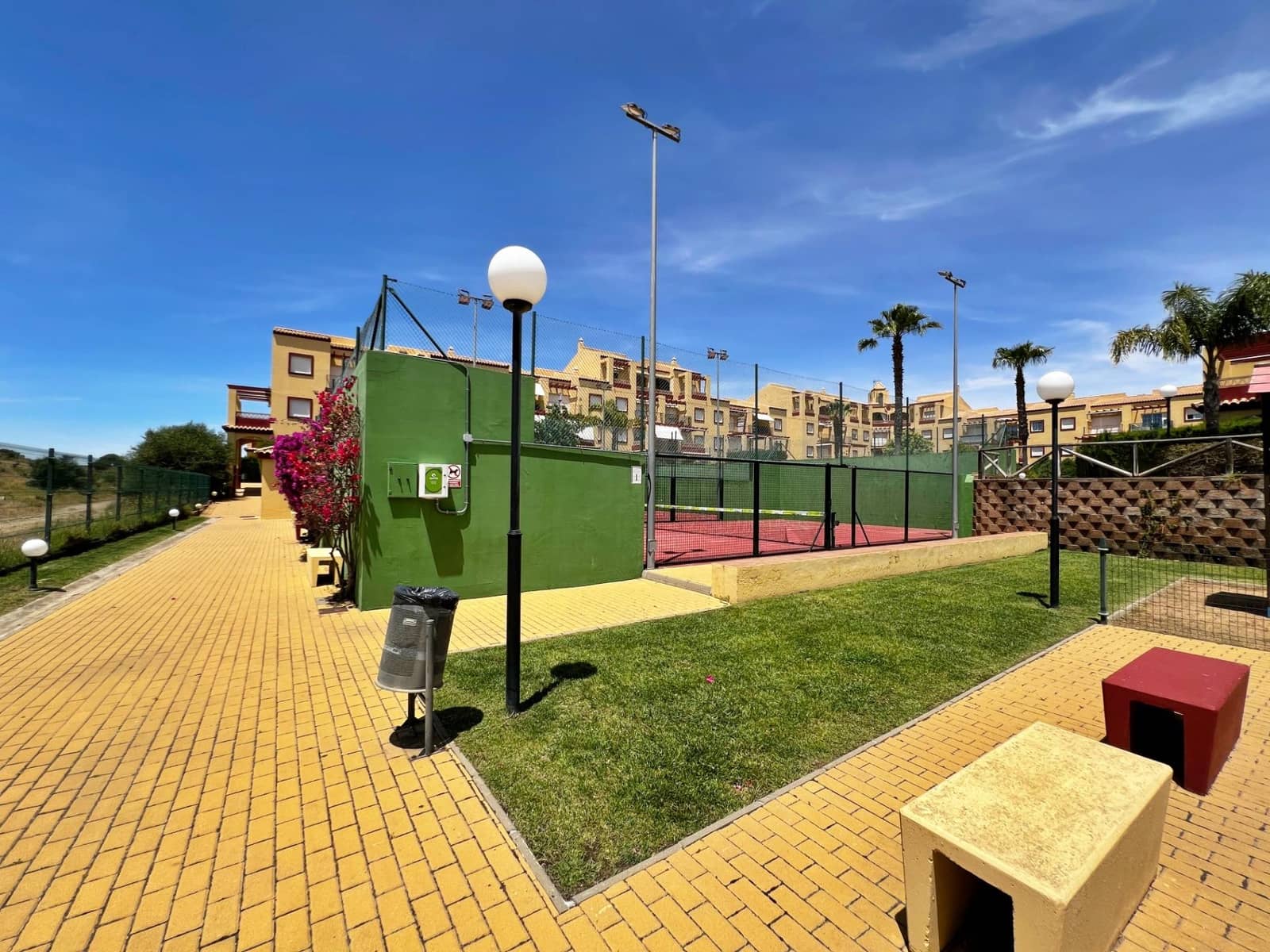 2 sypialnia Apartament na sprzedaż w Ayamonte z basenem - 167 000 € (Ref: 9892540)