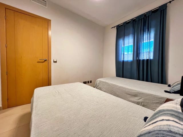 2 soveværelse Rækkehus til salg i Ayamonte med swimmingpool - € 290.000 (Ref: 9949964)
