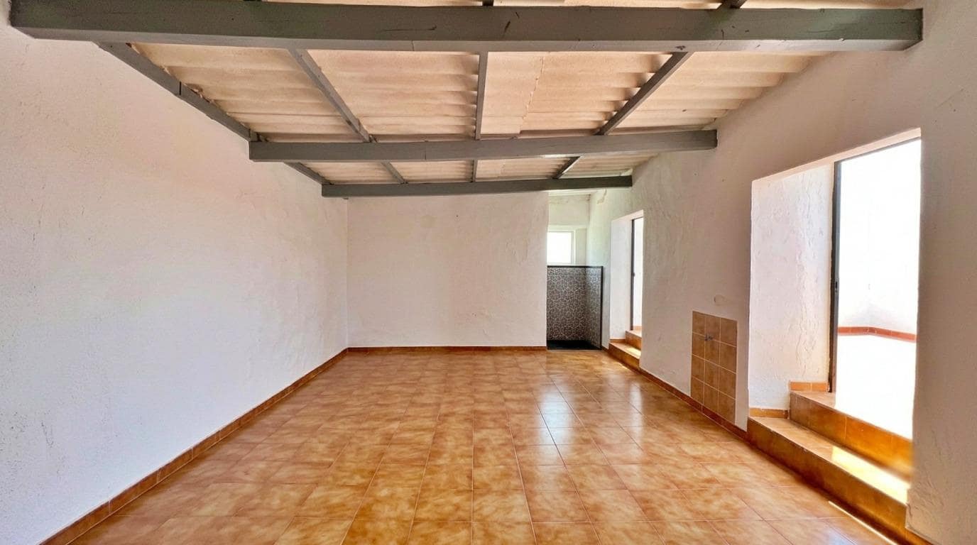4 makuuhuone Huoneisto myytävänä paikassa Ayamonte - 310 000 € (Ref: 9990848)