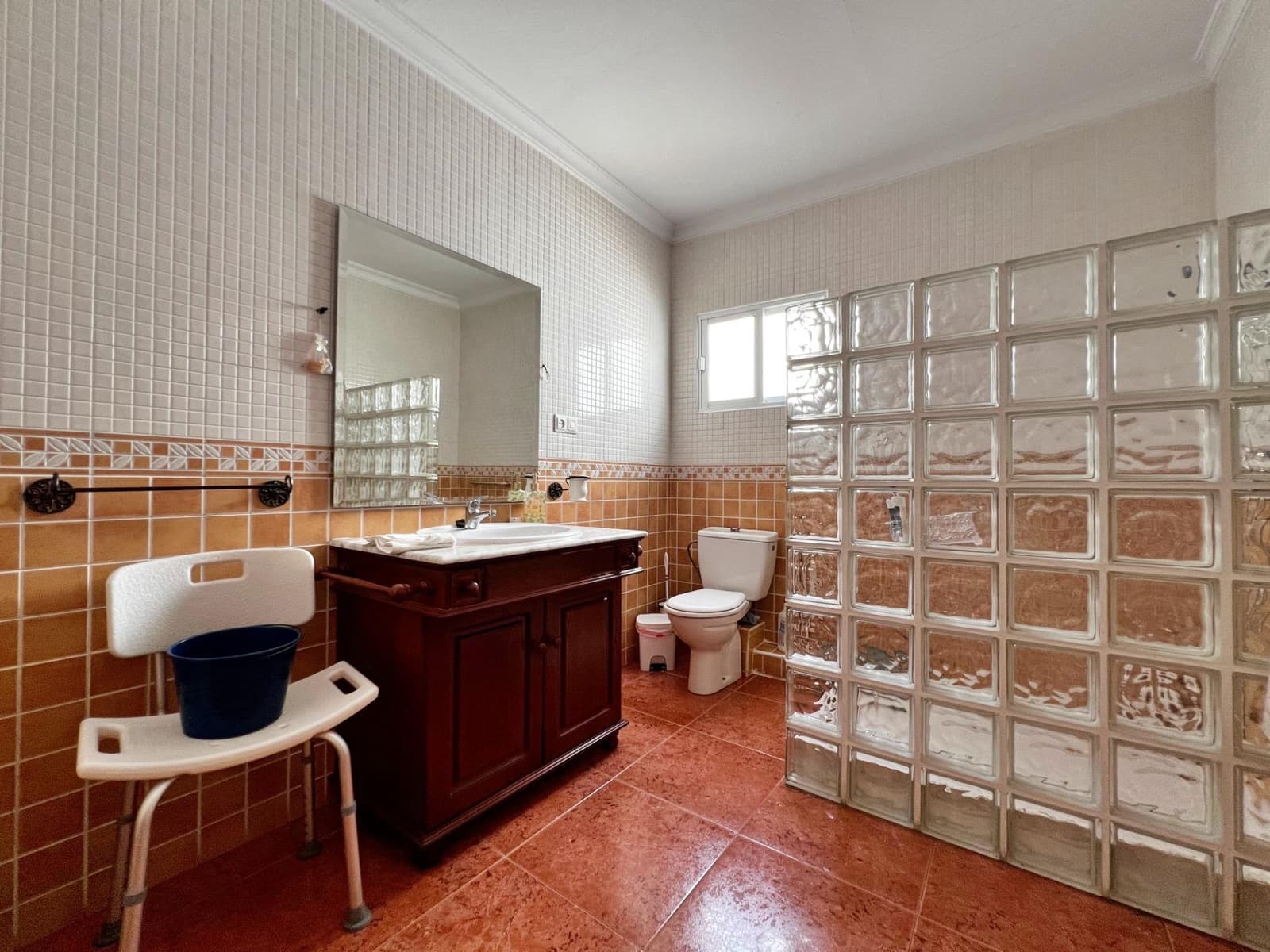 4 makuuhuone Huoneisto myytävänä paikassa Ayamonte - 310 000 € (Ref: 9990848)