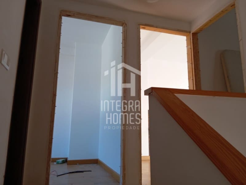 3 bedroom Townhouse for sale in Corteconcepcion - € 98,000 (Ref: 9428056)