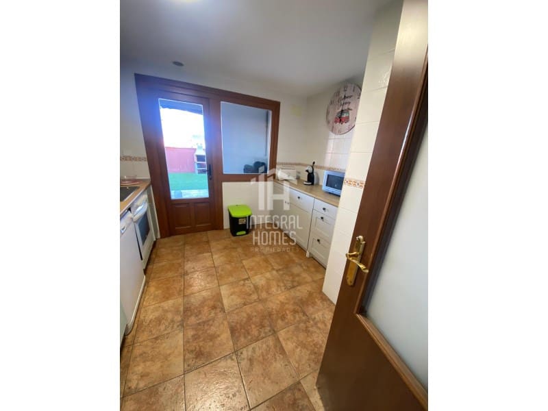 3 bedroom Flat for sale in Ayamonte with garage - € 179,000 (Ref: 9428061)