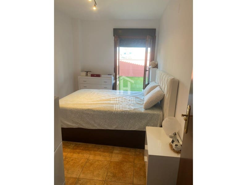 3 bedroom Flat for sale in Ayamonte with garage - € 179,000 (Ref: 9428061)