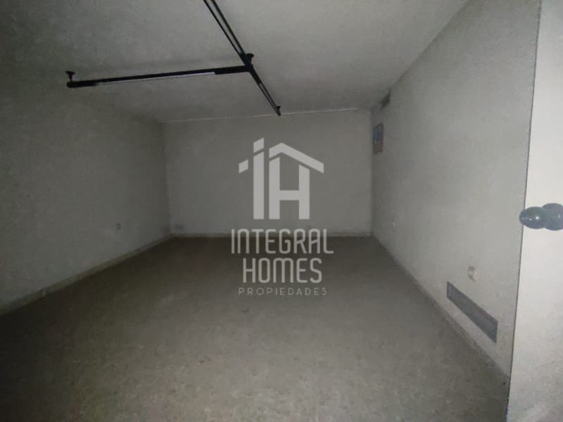 Office for sale in Huelva city - € 345,000 (Ref: 9428065)