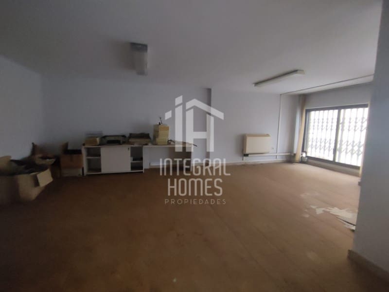 Office for sale in Huelva city - € 345,000 (Ref: 9428065)