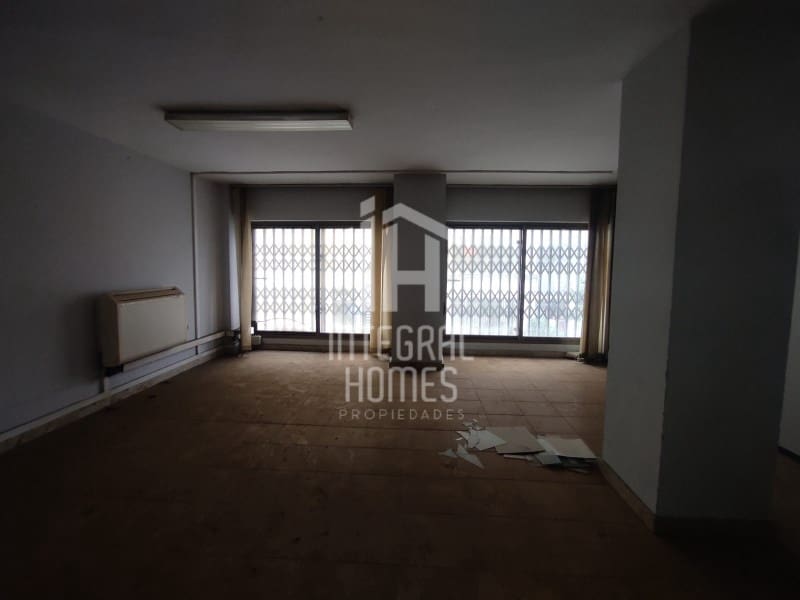 Office for sale in Huelva city - € 345,000 (Ref: 9428065)