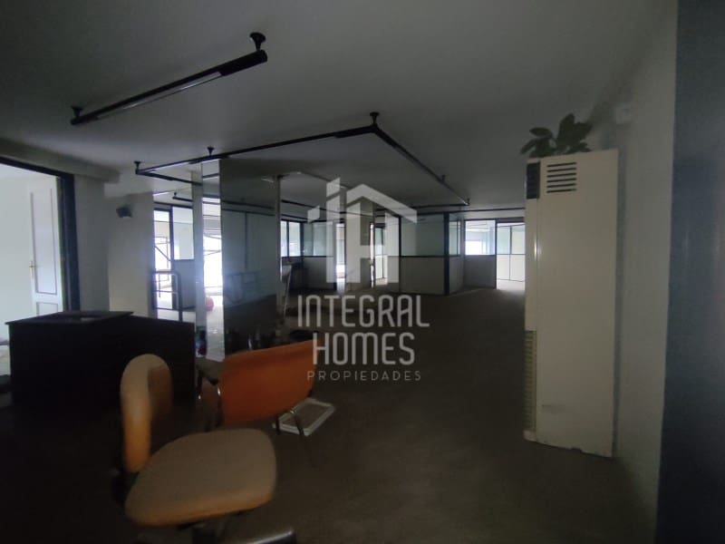 Office for sale in Huelva city - € 345,000 (Ref: 9428065)