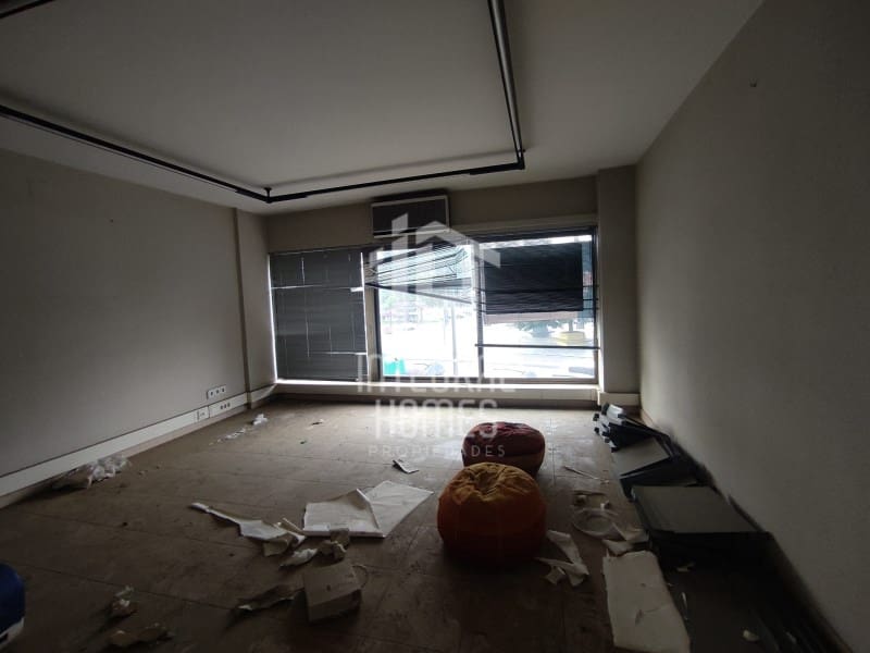 Office for sale in Huelva city - € 345,000 (Ref: 9428065)