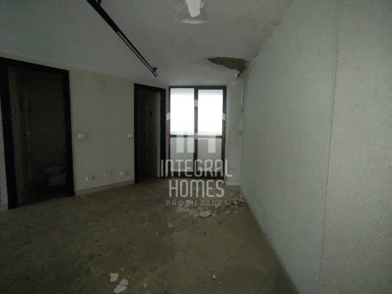 Office for sale in Huelva city - € 345,000 (Ref: 9428065)