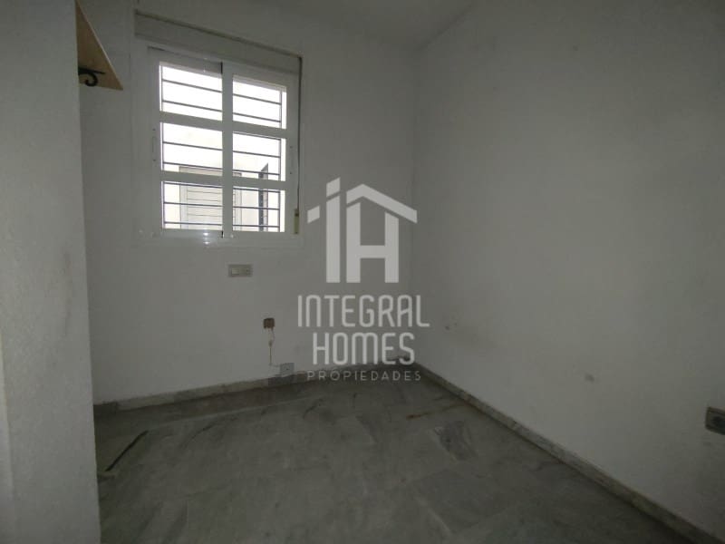 3 bedroom Flat for sale in Huelva city - € 210,000 (Ref: 9428066)