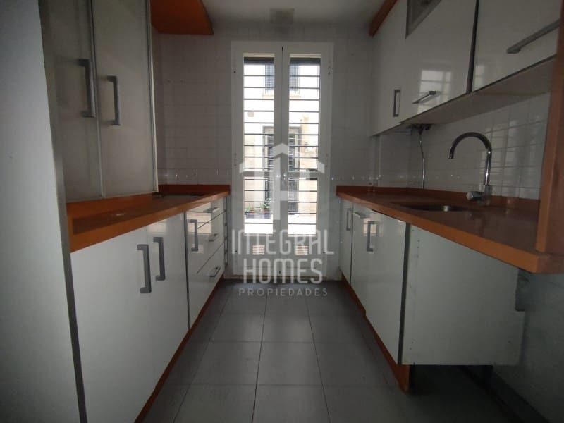 3 bedroom Flat for sale in Huelva city - € 210,000 (Ref: 9428066)