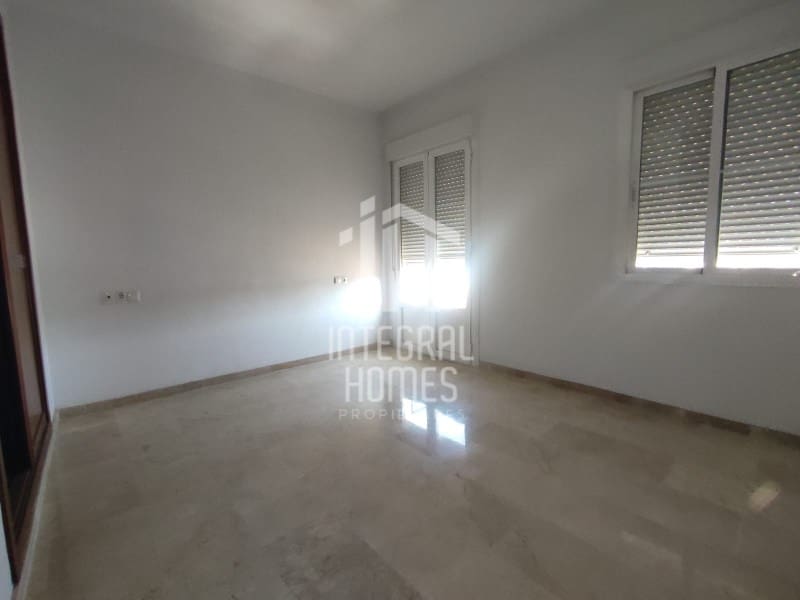 3 bedroom Apartment for sale in Huelva city - € 239,000 (Ref: 9428070)