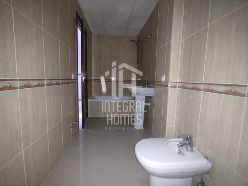 3 bedroom Apartment for sale in Huelva city - € 239,000 (Ref: 9428070)