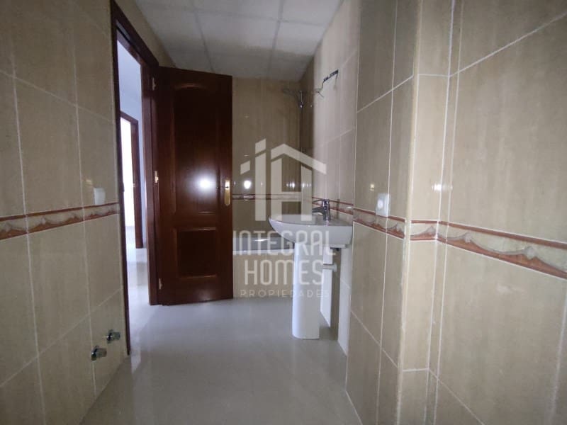 3 bedroom Apartment for sale in Huelva city - € 239,000 (Ref: 9428070)