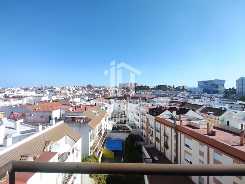 3 bedroom Apartment for sale in Huelva city - € 239,000 (Ref: 9428070)