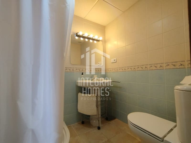 2 bedroom Penthouse for sale in Ayamonte with garage - € 149,500 (Ref: 9428073)