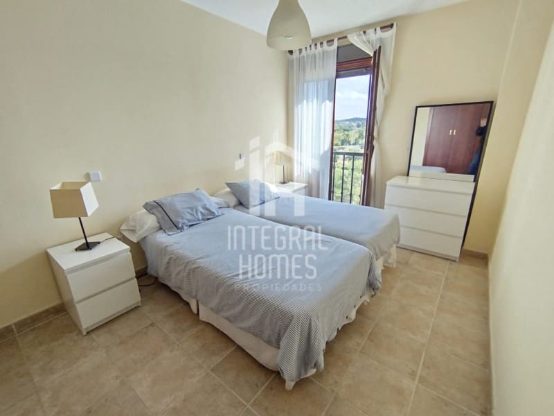 2 bedroom Penthouse for sale in Ayamonte with garage - € 149,500 (Ref: 9428073)