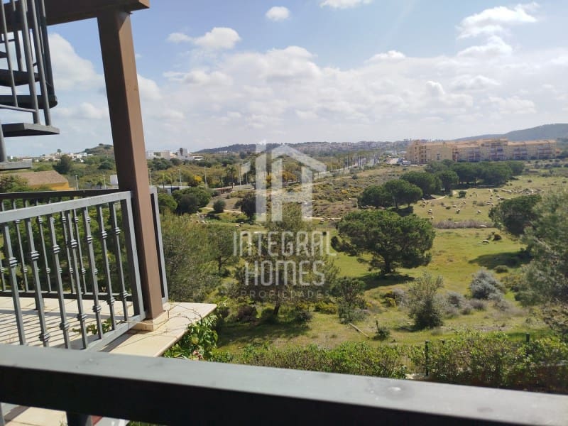2 bedroom Penthouse for sale in Ayamonte with garage - € 149,500 (Ref: 9428073)