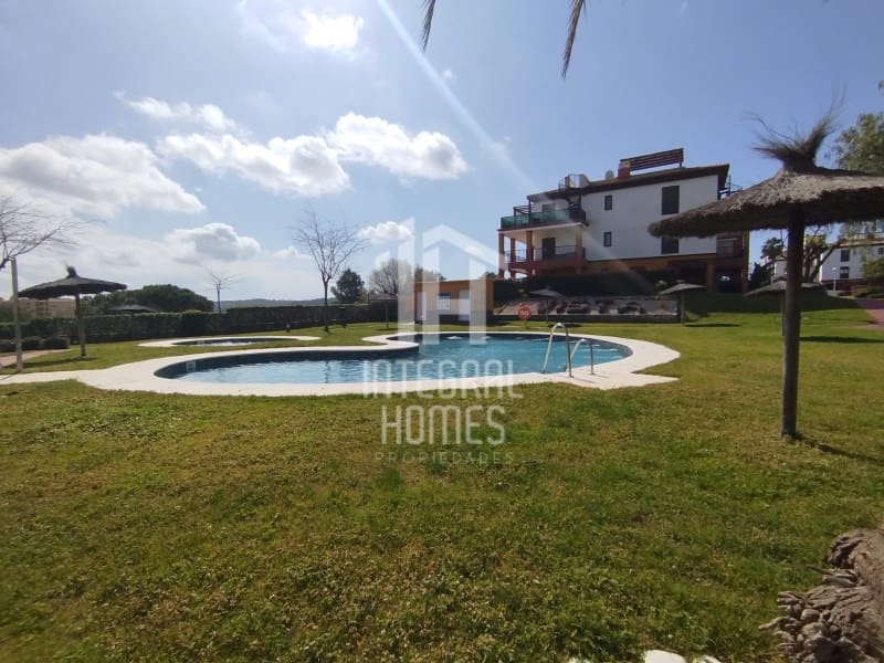 2 bedroom Penthouse for sale in Ayamonte with garage - € 149,500 (Ref: 9428073)