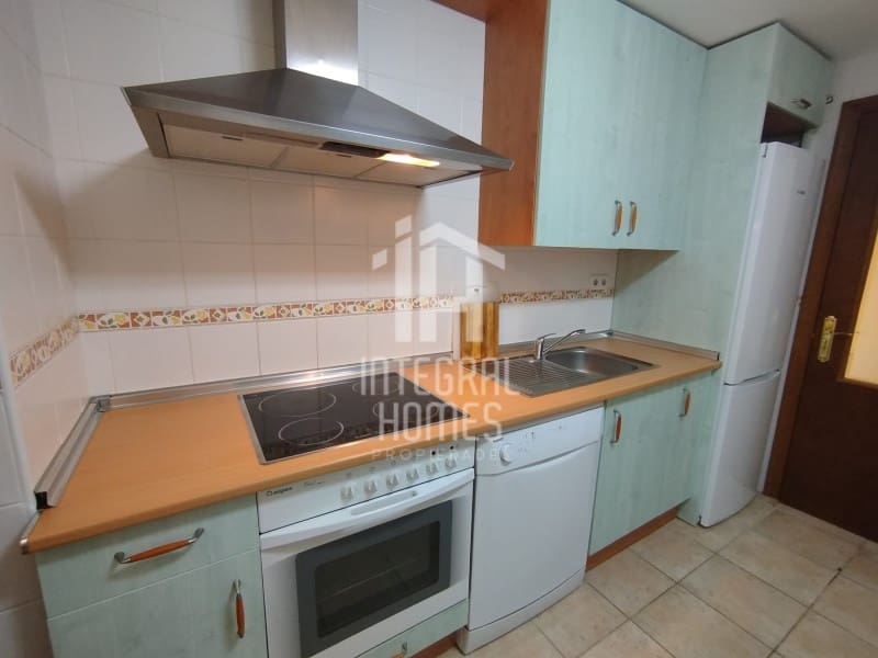 2 bedroom Penthouse for sale in Ayamonte with garage - € 149,500 (Ref: 9428073)