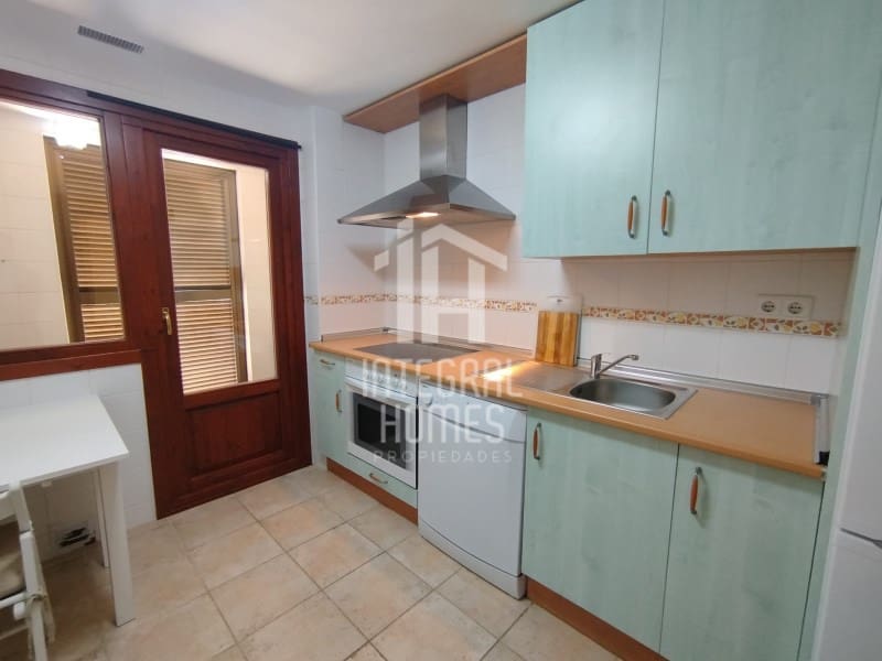 2 bedroom Penthouse for sale in Ayamonte with garage - € 149,500 (Ref: 9428073)