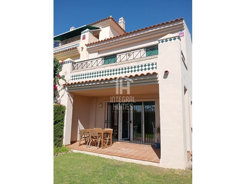 3 bedroom Townhouse for sale in Ayamonte with garage - € 225,000 (Ref: 9428074)