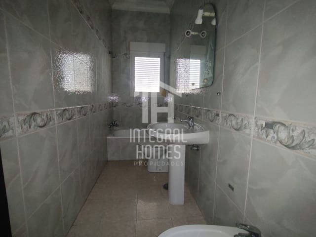 Flat for sale in Moguer - € 108,750 (Ref: 9428075)