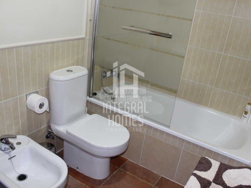 2 makuuhuone Huoneisto myytävänä paikassa Ayamonte - 270 000 € (Ref: 9428080)