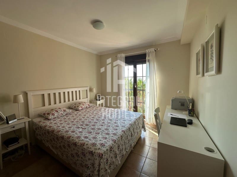 3 bedroom Flat for sale in Isla Canela with garage - € 430,000 (Ref: 9428081)