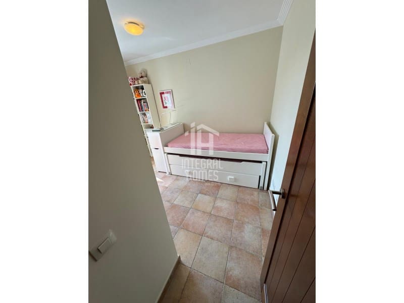 3 bedroom Flat for sale in Isla Canela with garage - € 430,000 (Ref: 9428081)