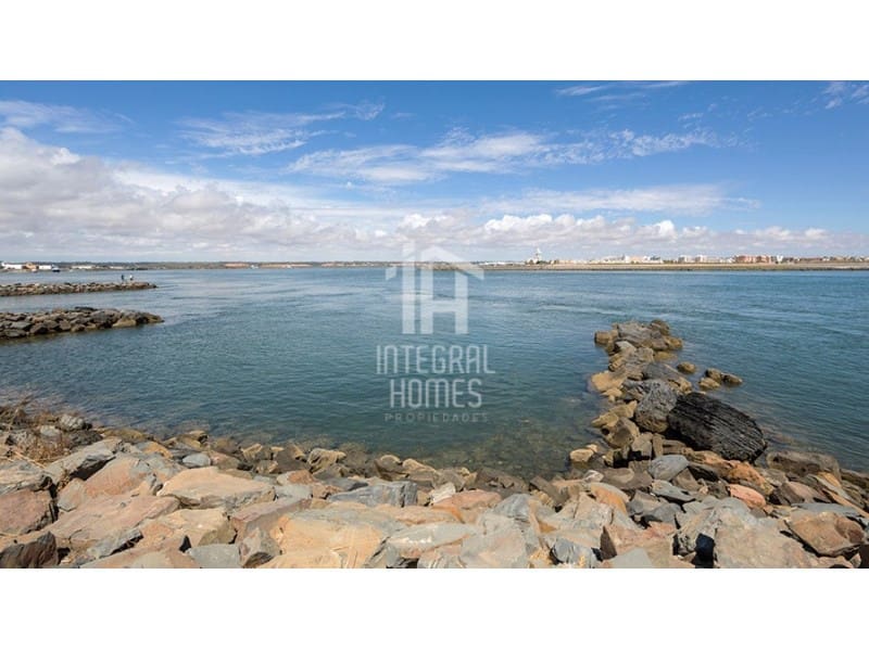 3 bedroom Flat for sale in Isla Canela with garage - € 430,000 (Ref: 9428081)