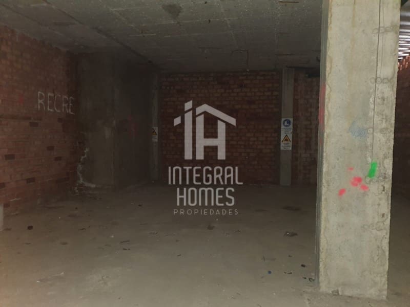 Commercial for sale in Corrales - € 115,000 (Ref: 9428086)