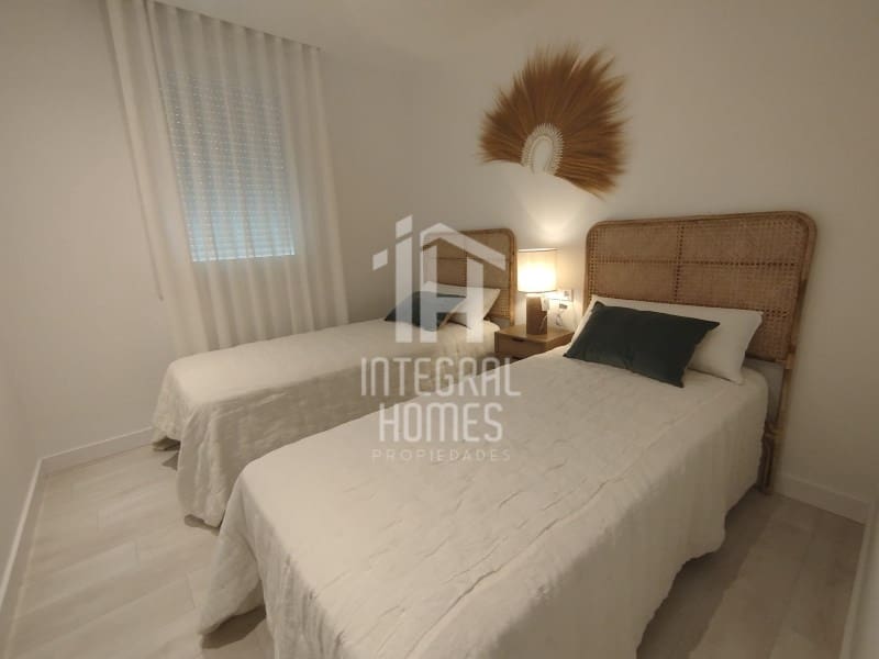 Apartment for sale in Ayamonte with garage - € 190,500 (Ref: 9428094)